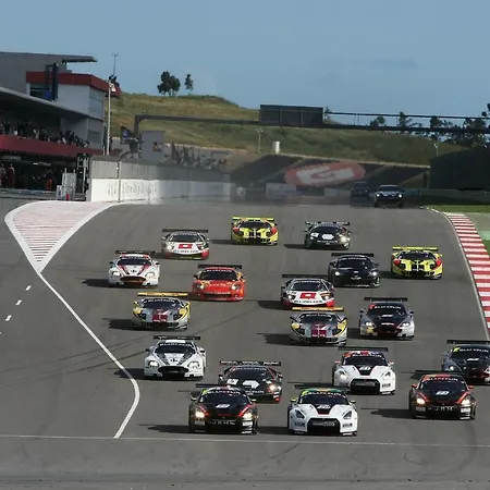 Tarik Beach Apartment Апартаменты Портиман